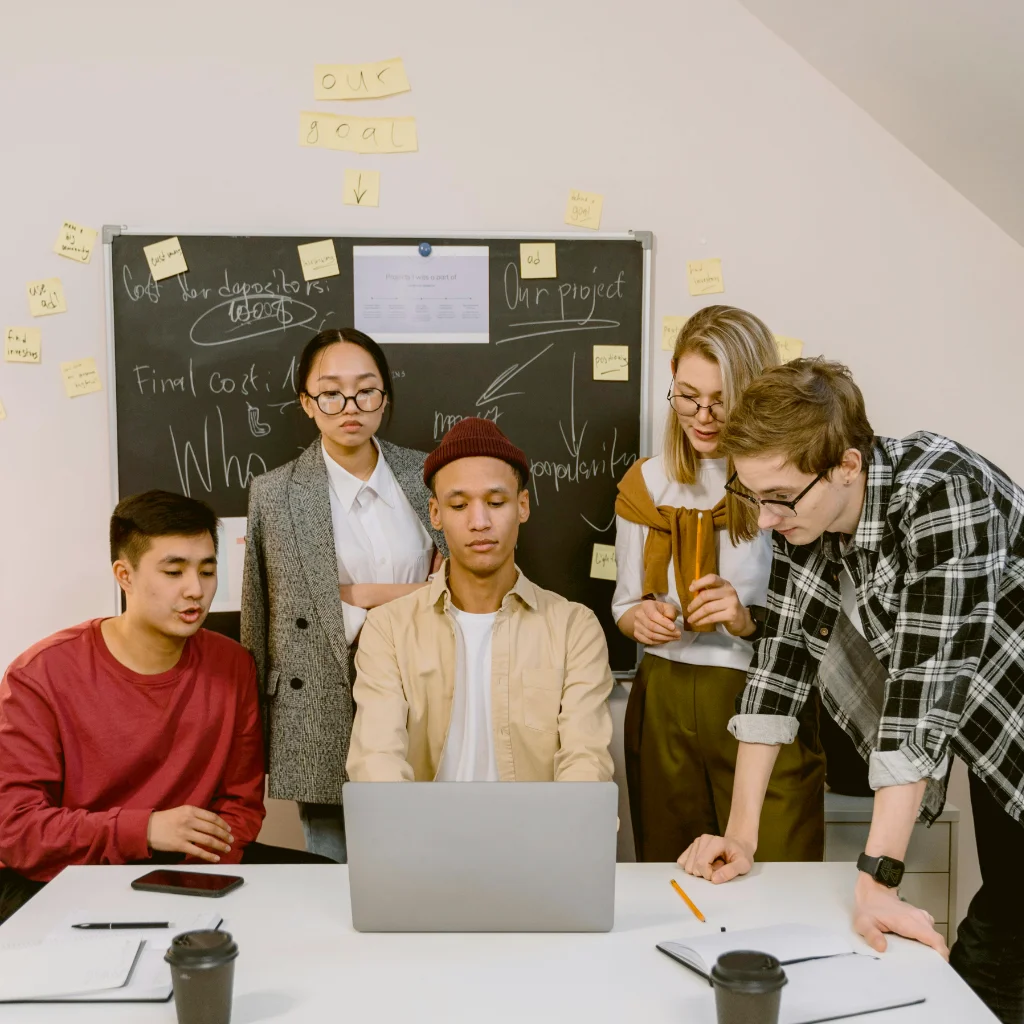 Screenshot text extractor with floating button in OCR scanner